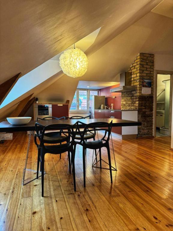 Hostel Amber Private *
